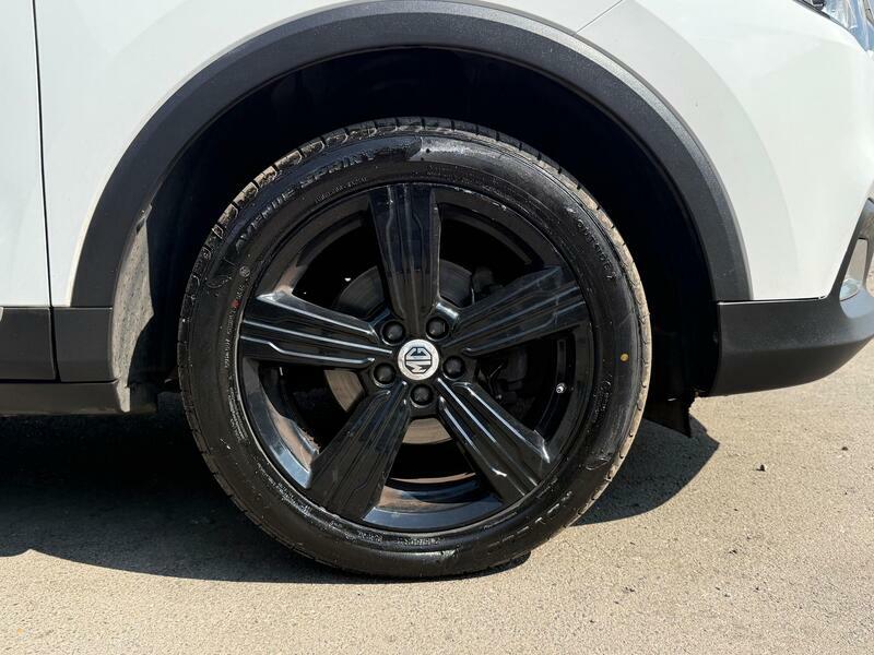 MG ZS 1.5 Exclusive 105 Bhp White #39
