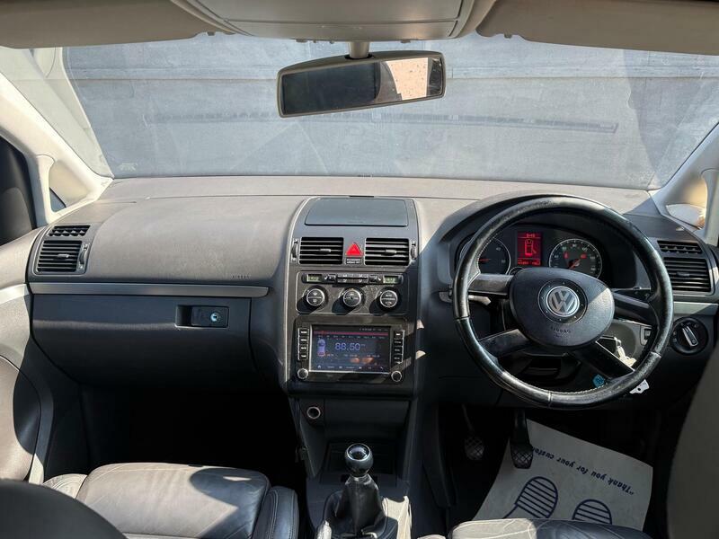 Volkswagen Touran 2.0 Tdi Sport Mpv 5 Seats 165 Grey #3