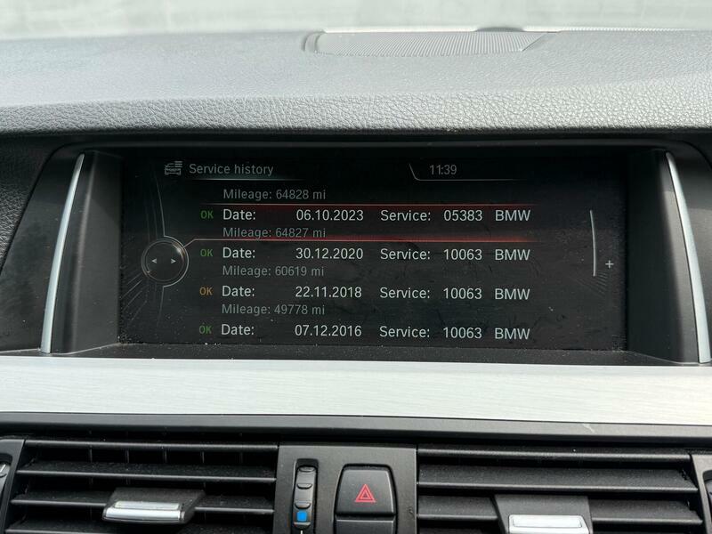 BMW 5 Series Saloon Blue #59