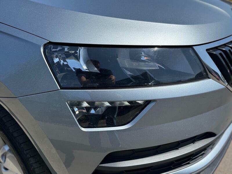 Skoda Karoq  White #25