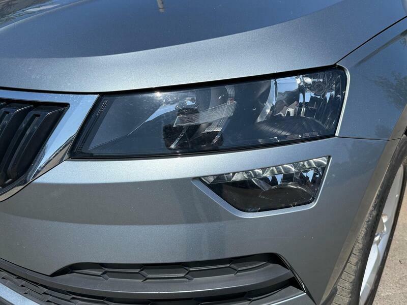 Skoda Karoq  White #26