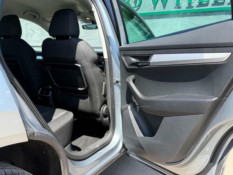 Skoda Karoq  White #19