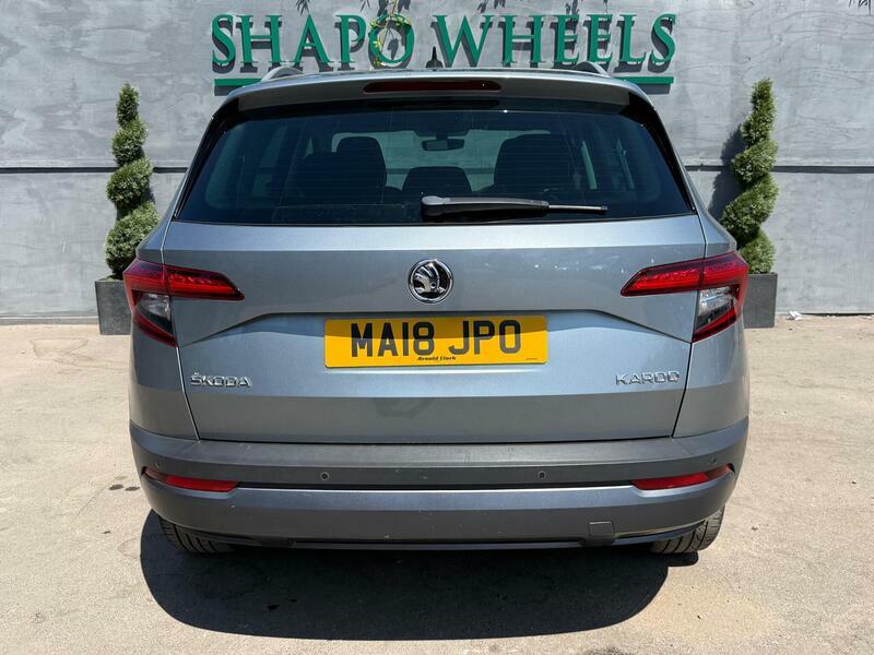 Skoda Karoq  White #9