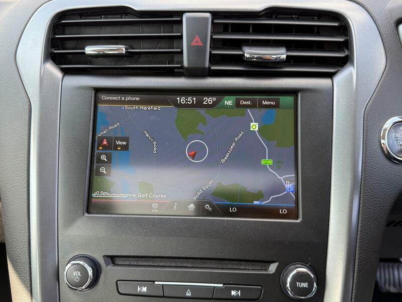 Ford Mondeo 2.0 Tdci Titanium 2015 Red #50