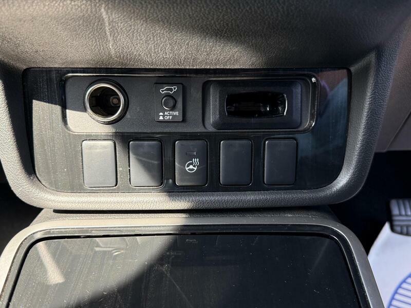 Mitsubishi Outlander 2015 15 2.0H Grey #54