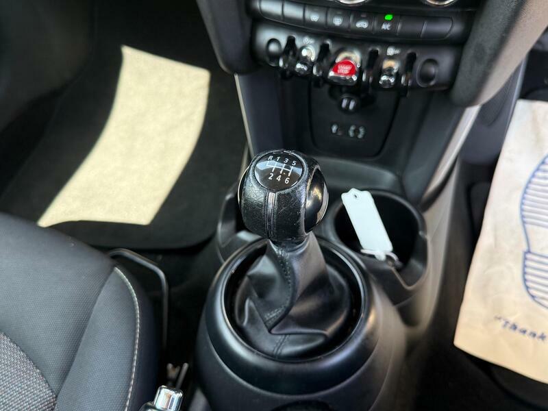 Mini Hatch 2.0 Cooper S Euro 6 S S Black #42