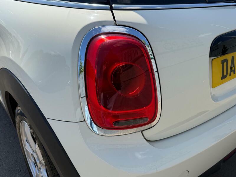 Mini Hatch 2.0 Cooper S Euro 6 S S Black #25