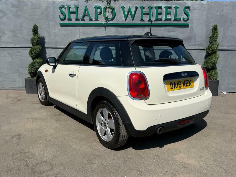 Mini Hatch 1.5 Cooper Hatchback Euro 6 S S White #2