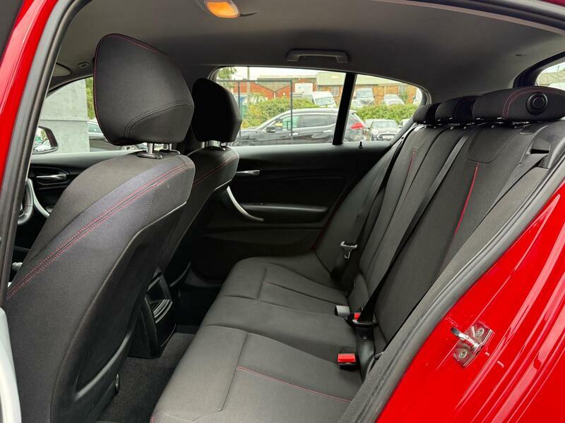BMW 1 Series 116D Es Silver #24