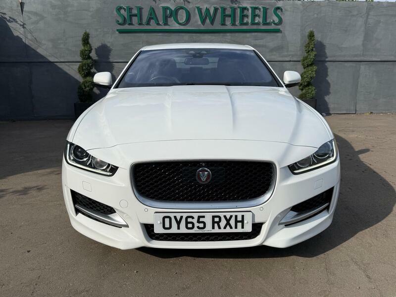 Jaguar XE 2.0 Prestige 161 Bhp White #7