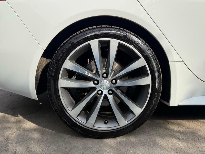 Jaguar XE 2.0 Prestige 161 Bhp White #39