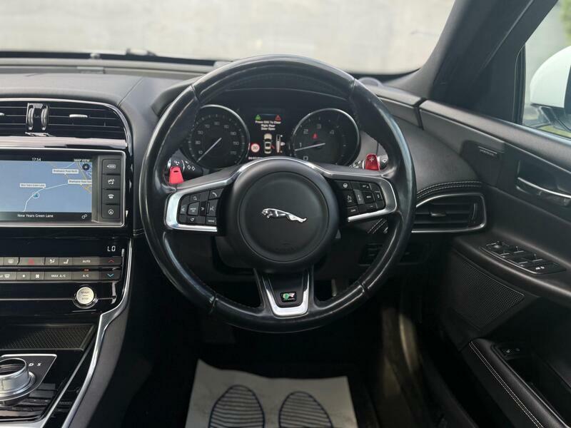 Jaguar XE 2.0 Prestige 161 Bhp White #43