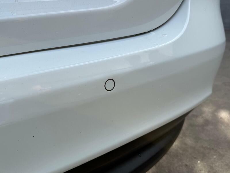 Jaguar XE 2.0 Prestige 161 Bhp White #34