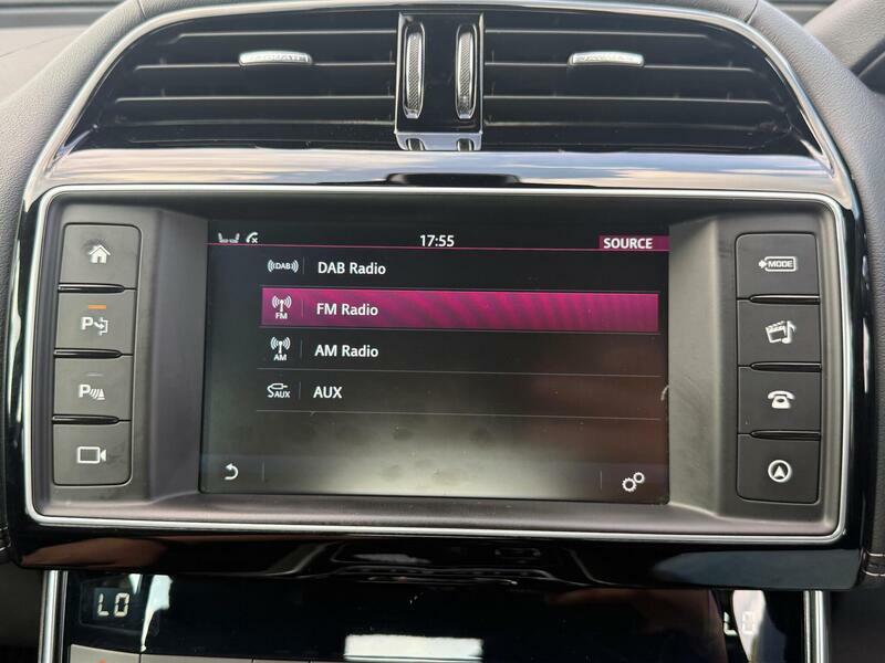 Jaguar XE 2.0 Prestige 161 Bhp White #55