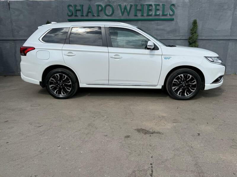 Mitsubishi Outlander 2.0H 12Kwh Gx4h Suv Plug-in Hybrid Cvt White #6