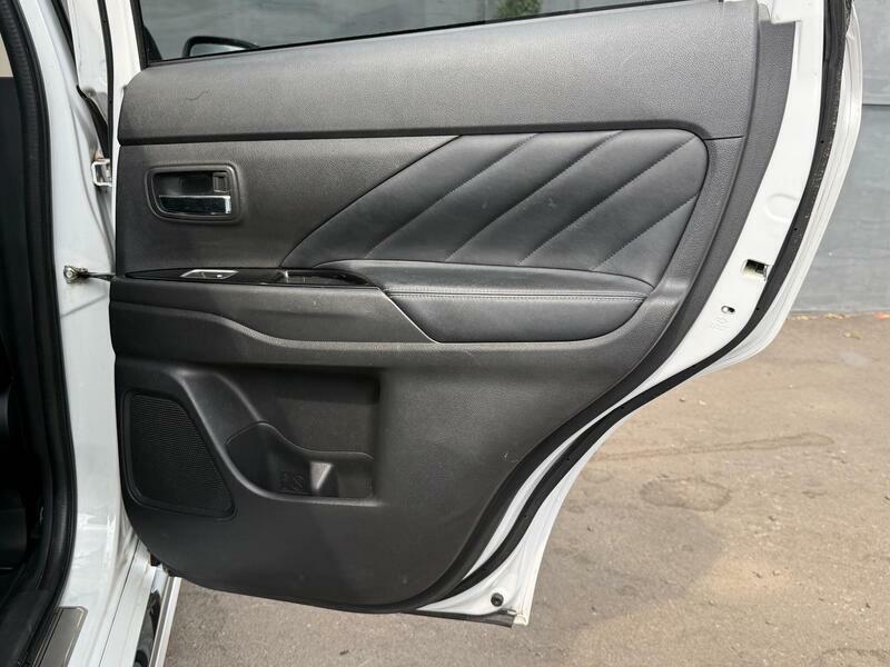 Mitsubishi Outlander Di-d Gx3 U206 Blue #23