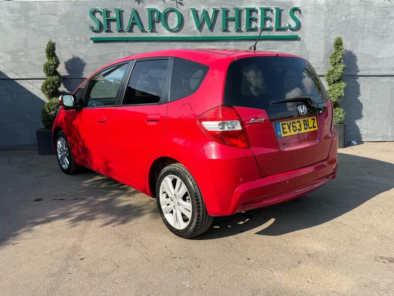 Honda Jazz 1.4 I-vtec Ex Hatchback Cvt Euro 5 99 Red #2