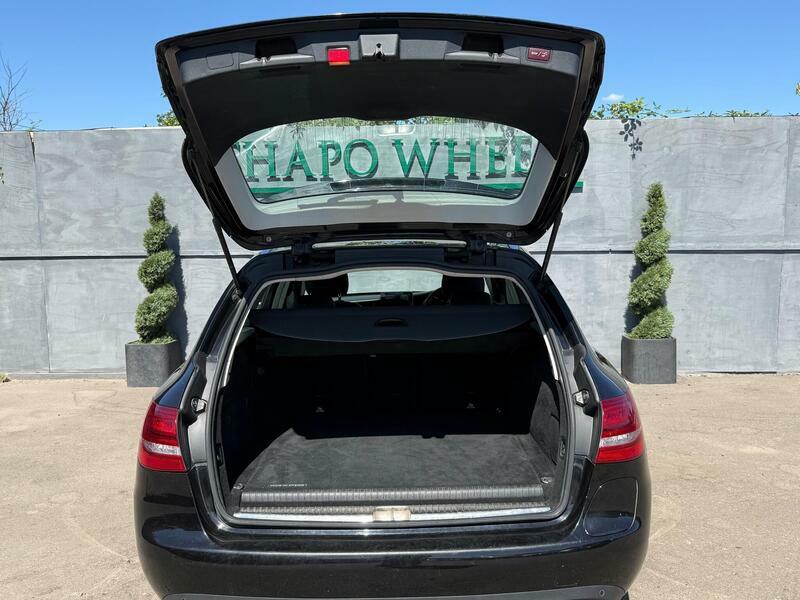 Mercedes-Benz C Class C250d Amg Line White #10