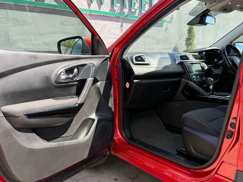 Renault Kadjar 1.2L Signature Nav Grey #17