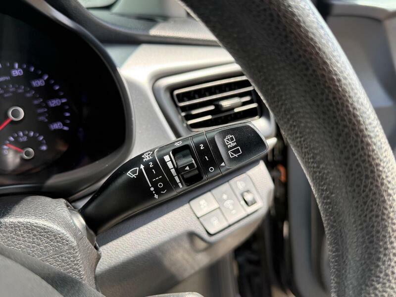 Kia RIO 3 Spec 1.0 T-gdi Red #39
