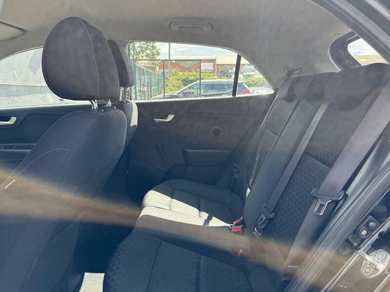 Kia RIO 3 Spec 1.0 T-gdi Red #24