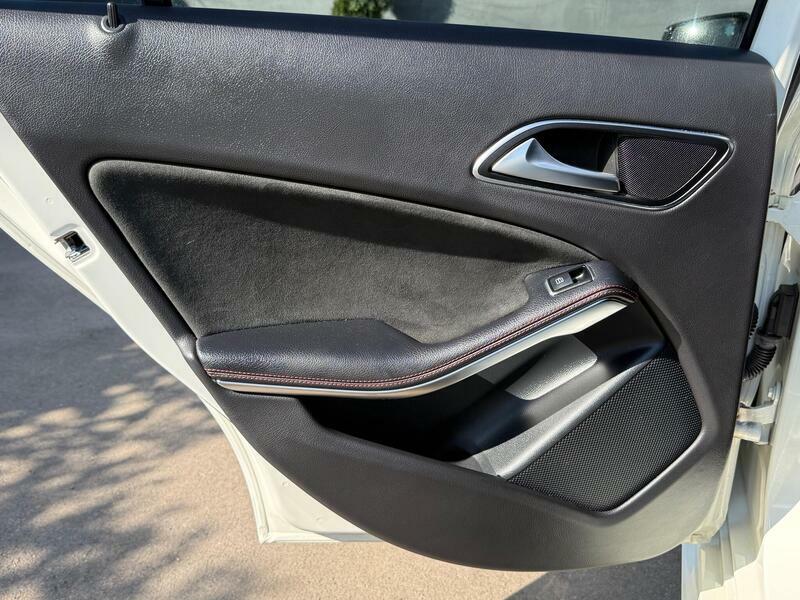 Mercedes-Benz A Class 2.1 A 200 D Amg Line Premium Black #23