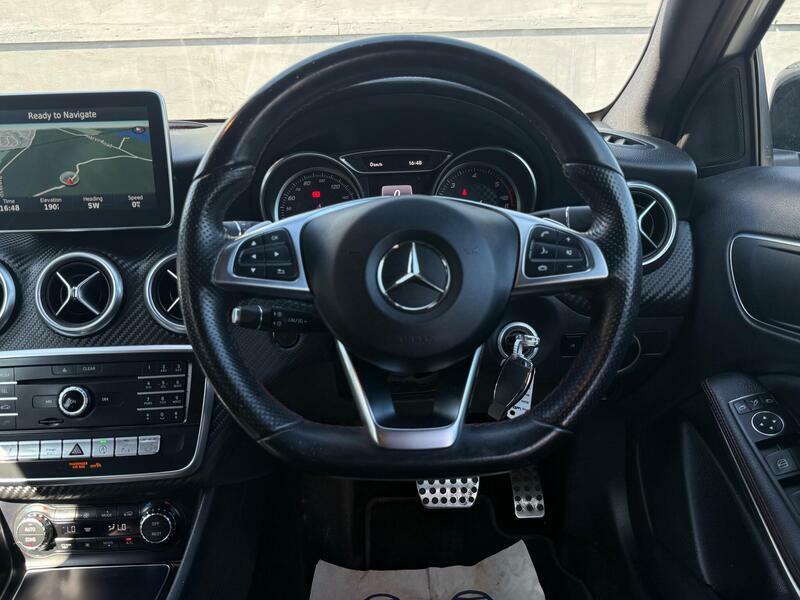 Mercedes-Benz A Class 2.1 A 200 D Amg Line Premium Black #39