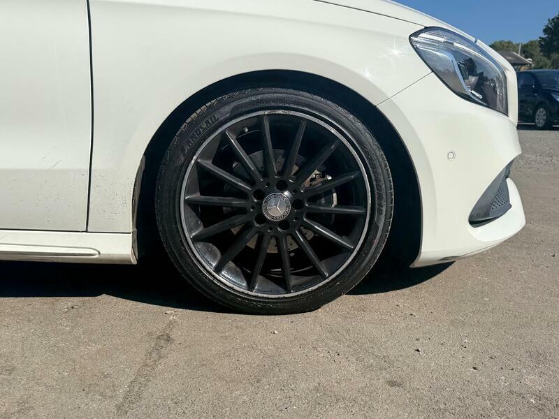 Mercedes-Benz A Class 2.1 A 200 D Amg Line Premium Black #38