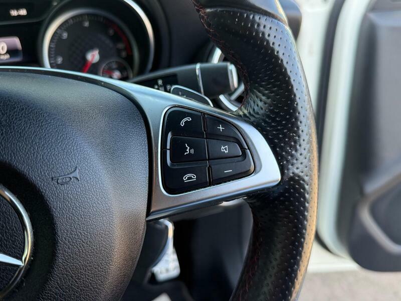 Mercedes-Benz A Class 2.1 A 200 D Amg Line Premium Black #40
