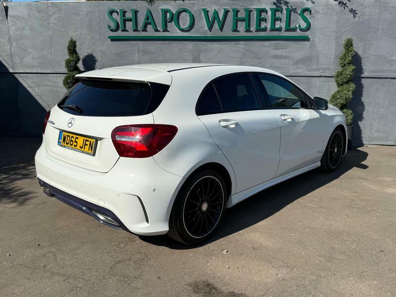 Mercedes-Benz A Class 2.1 A200d Amg Line Premium Hatchback White #5