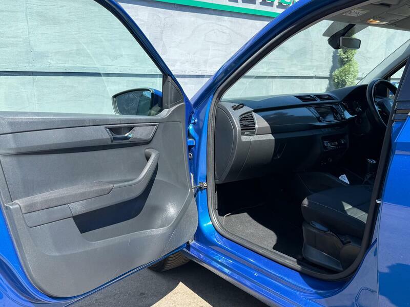 Skoda Fabia 1.0 Tsi Colour Edition  #16