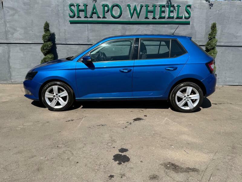 Skoda Fabia 1.0 Tsi Colour Edition  #7