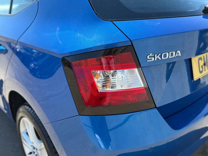Skoda Fabia 1.0 Tsi Colour Edition  #27