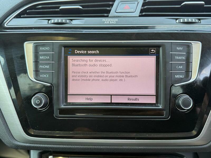 Volkswagen Touran Mpv Blue #53