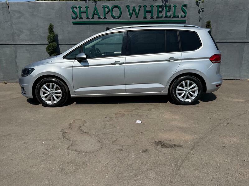 Volkswagen Touran Mpv Blue #7