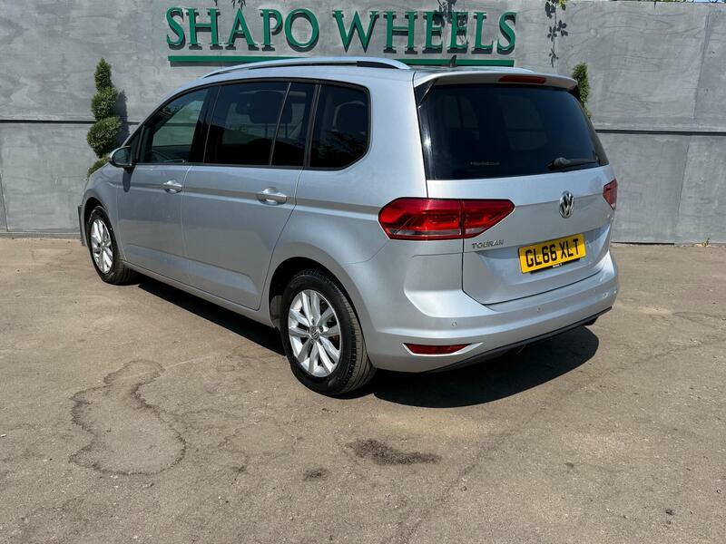Volkswagen Touran 1.6 Tdi Bluemotion Tech Se Family Mpv D Silver #2