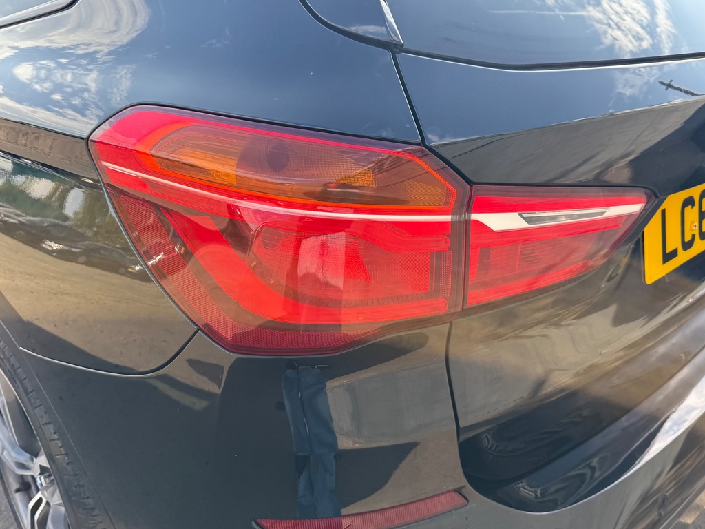 BMW X1 Xdrive18d M Sport White #31