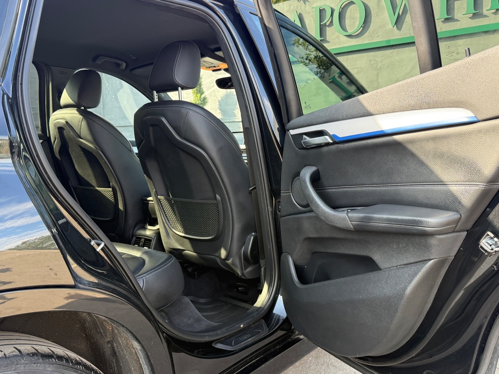 BMW X1 Xdrive18d M Sport White #23