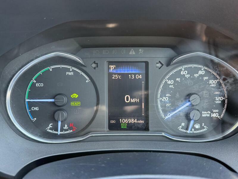 Toyota Yaris Icon Tech Brown #55
