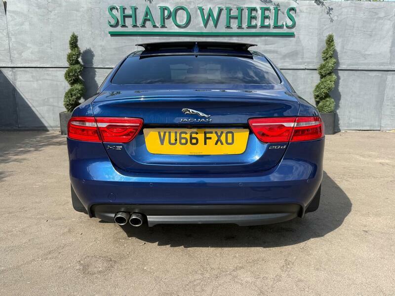 Jaguar XE 2.0D 180 R-sport White #9