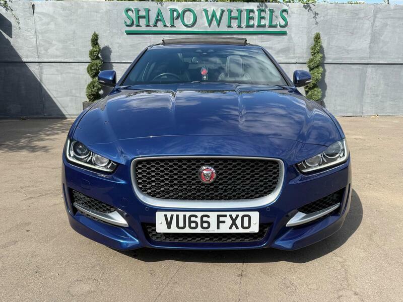 Jaguar XE 2.0D 180 R-sport White #8