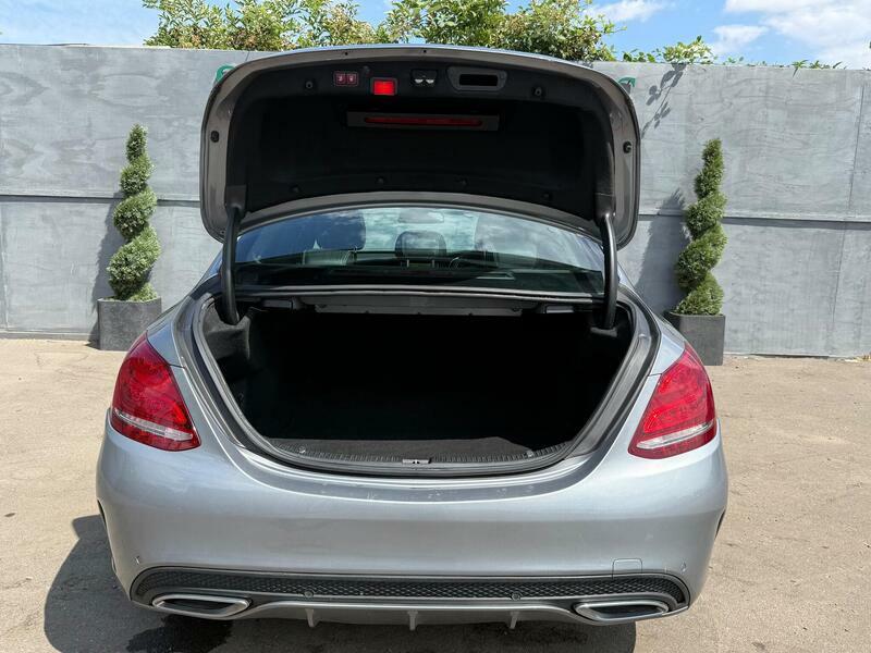 Mercedes-Benz C Class Sport Black #10
