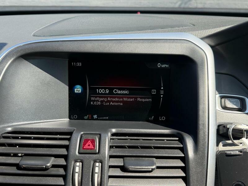 Volvo XC60 D4 190 R Design Lux Nav Awd Grey #50