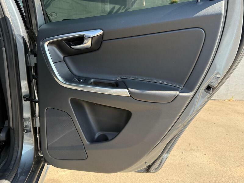 Volvo XC60 D4 190 R Design Lux Nav Awd Grey #22