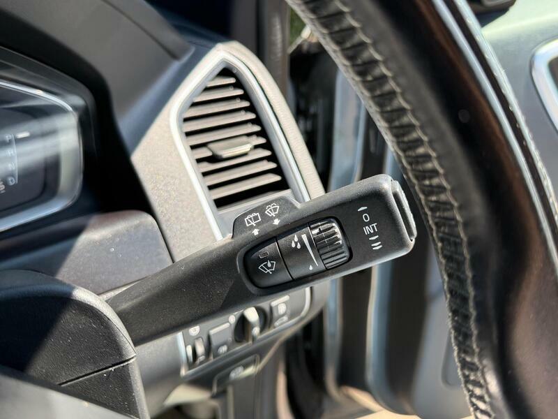 Volvo XC60 D4 190 R Design Lux Nav Awd Grey #42