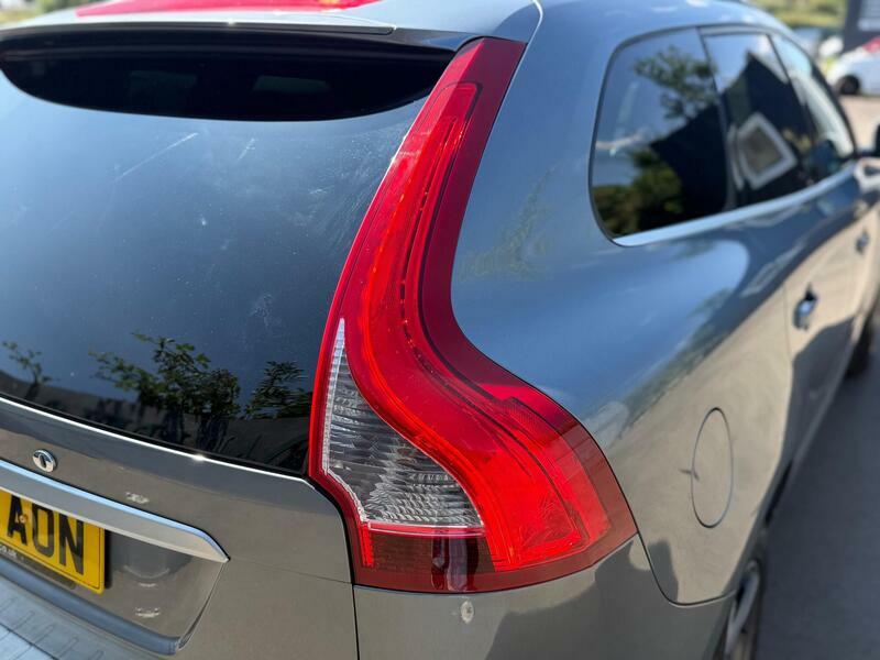 Volvo XC60 D4 190 R Design Lux Nav Awd Grey #30