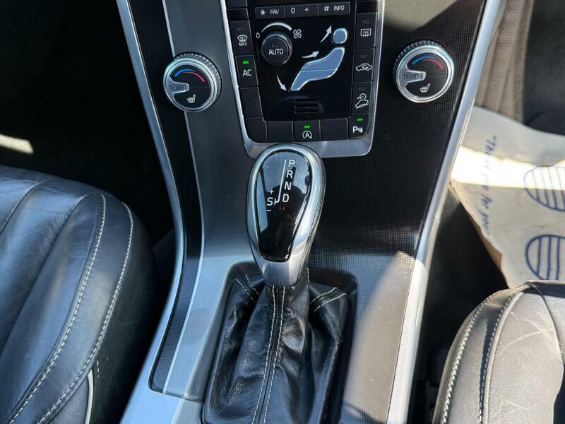 Volvo XC60 D4 190 R Design Lux Nav Awd Grey #46