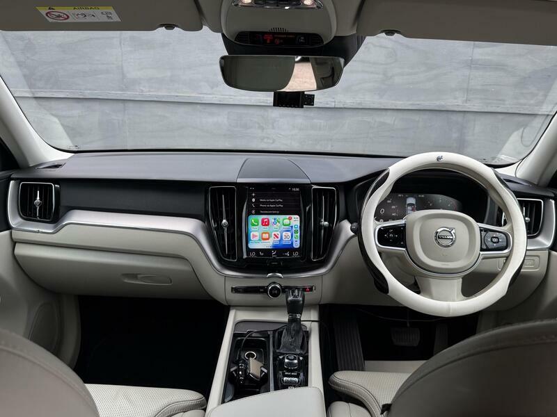 Volvo XC60 2.0 D4 Inscription Suv Awd Euro 6 Black #3