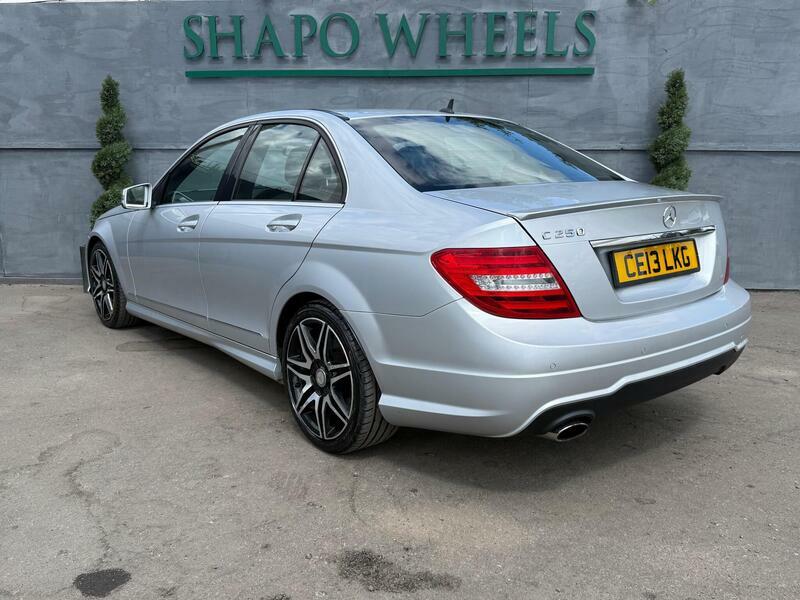 Mercedes-Benz C Class 1.8 C250 Blueefficiency Amg Sport Plus Saloon Silver #2