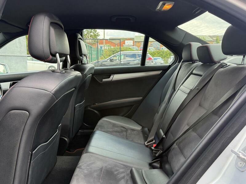 Mercedes-Benz C Class 2.1 C220 Cdi Blueefficiency Executive Se 168 Bh Black #26